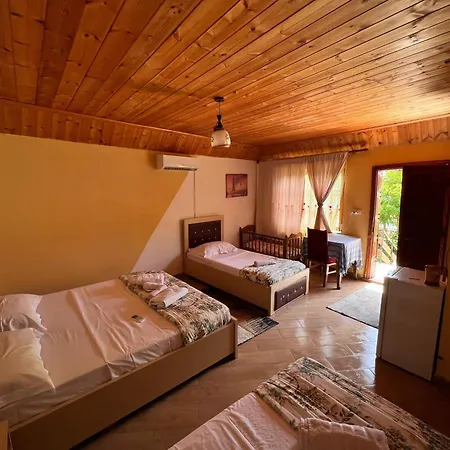 Bed & Breakfast Merlika -inside The Castle- Kruje