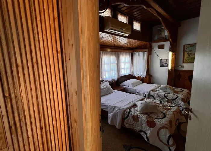 Merlika -inside The Castle- Bed & Breakfast