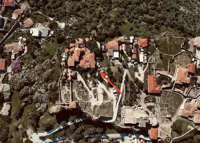 Merlika -inside The Castle- 4* Kruje