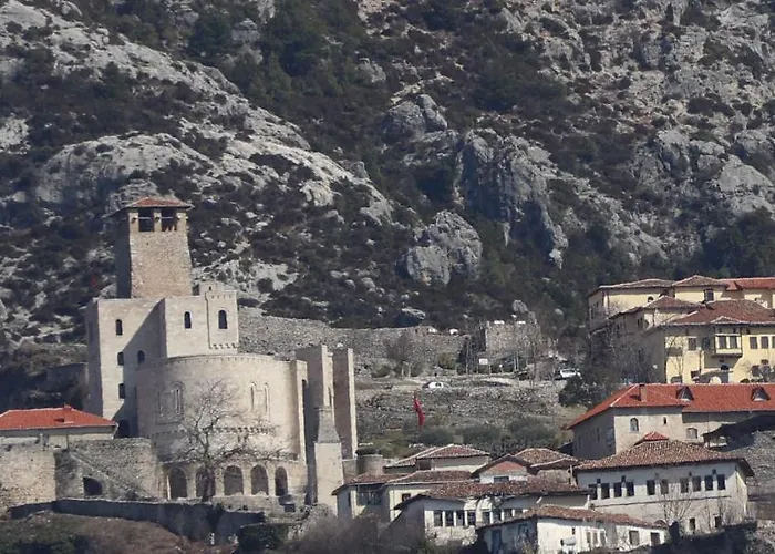 Merlika -inside The Castle- 4* Kruje