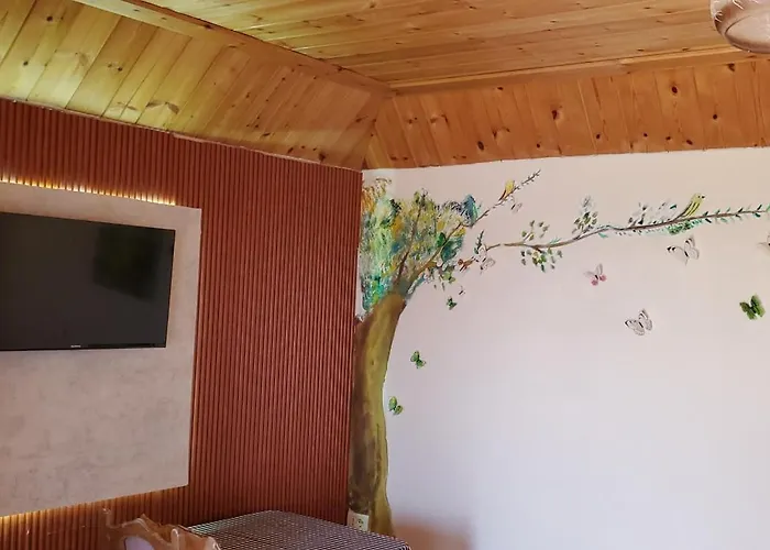 Merlika -inside The Castle- Bed & Breakfast Kruje